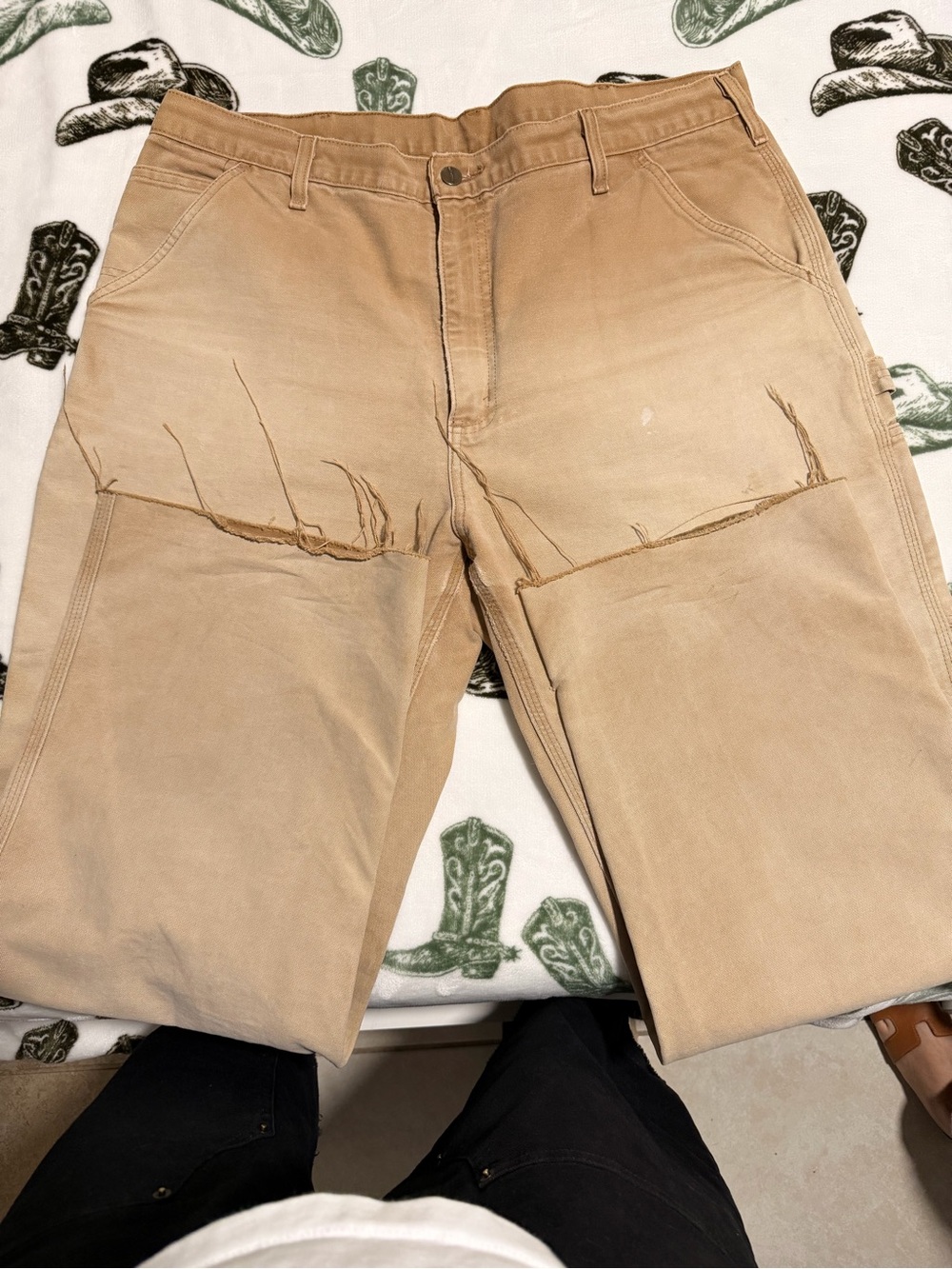 Carhartt Men's Khaki Cargo Pants